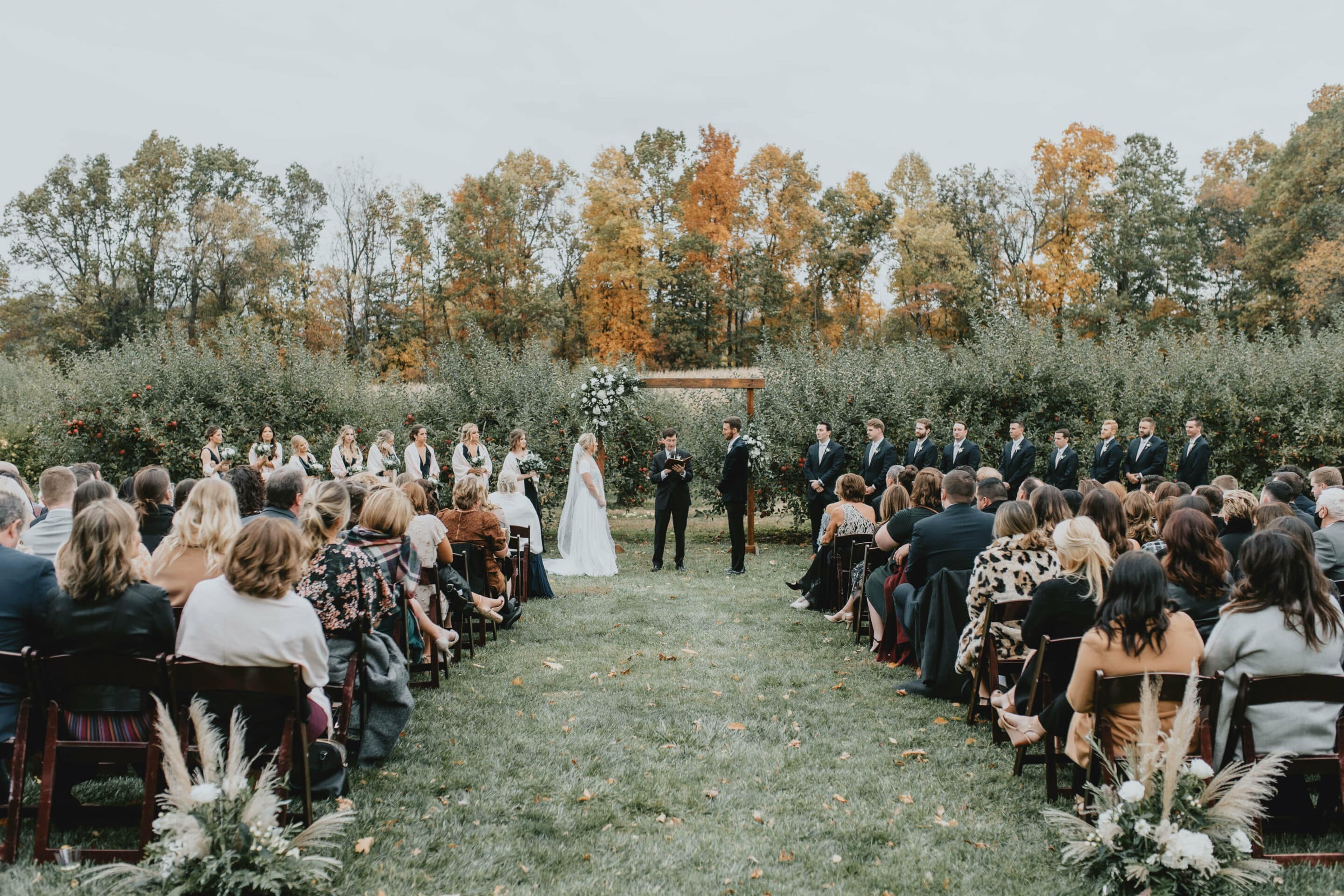 fall wedding ceremony